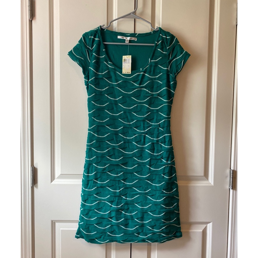 Adorable NWT Max Studio Mini Dress. W’s Medium